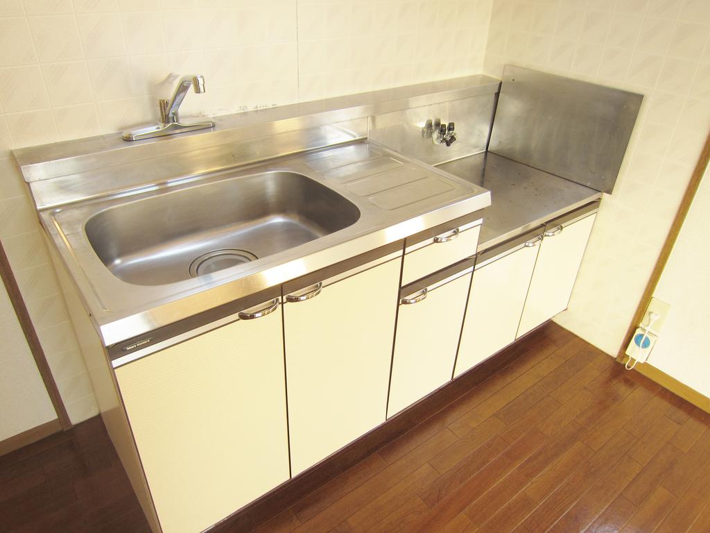 Kitchen. (O⌒∇⌒o) (o⌒∇⌒o) (o⌒∇⌒o) (o⌒∇⌒o)