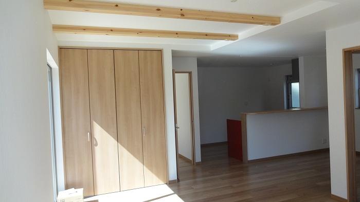 Living. Our construction cases