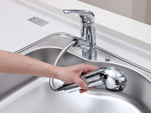 Kitchen.  [Water purifier integrated hand shower faucet] A built-in water purification cartridge to hand shower. Since the pull out the shower hose, Convenient for food washing and sink cleaning.
