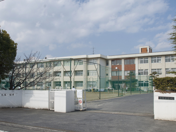 Surrounding environment. Kibi junior high school (about 890m / A 12-minute walk)