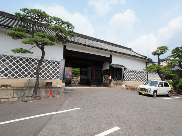 Surrounding environment. Hayashibara Museum of Art (about 680m / A 9-minute walk)