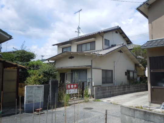 Local appearance photo