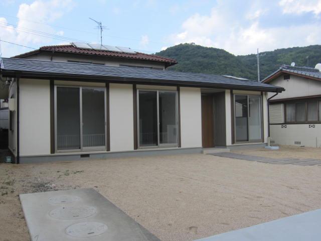 Local appearance photo