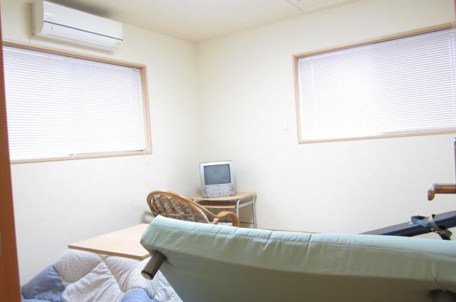 Other local. Local (July 2013) Shooting