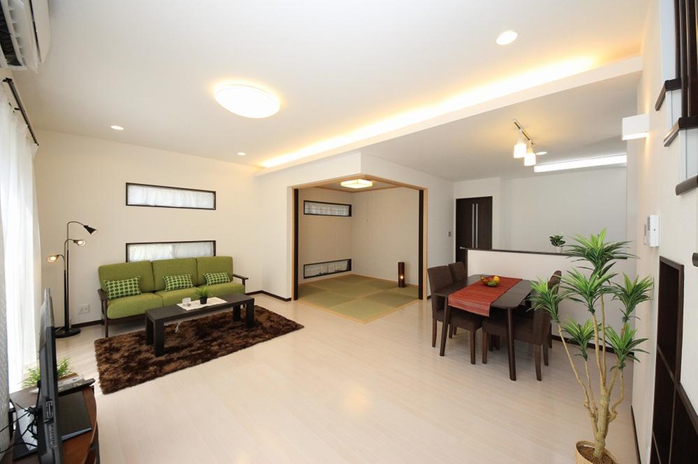 Living. It opens the joinery Japanese-style room will be living and integral