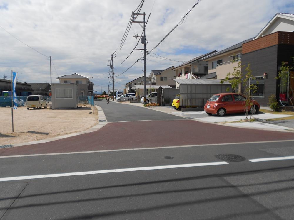 Sale already cityscape photo. It is a quiet residential area.