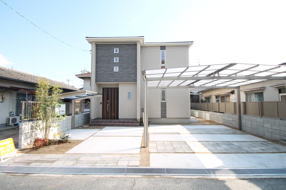 Local appearance photo. Double carport, Planting, Cycle port is also a pre-construction!