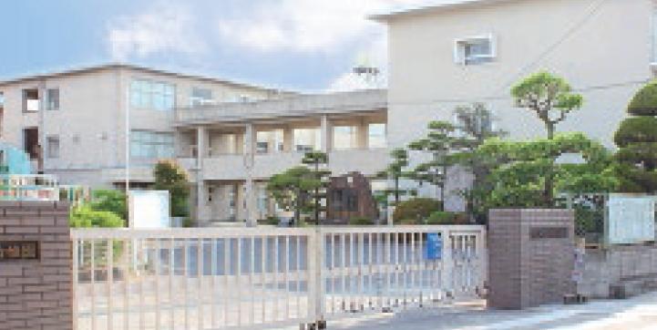 Primary school. 1535m to Okayama Yoshida Elementary School