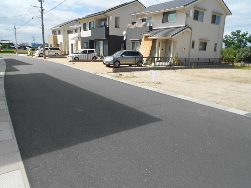 Local land photo. South road 6m!