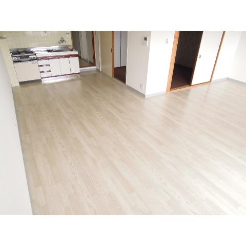 Living and room