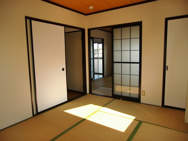 Living and room