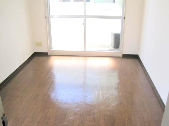 Other room space