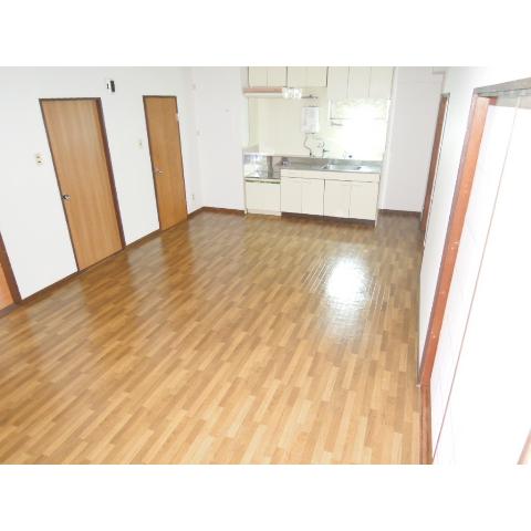 Living and room