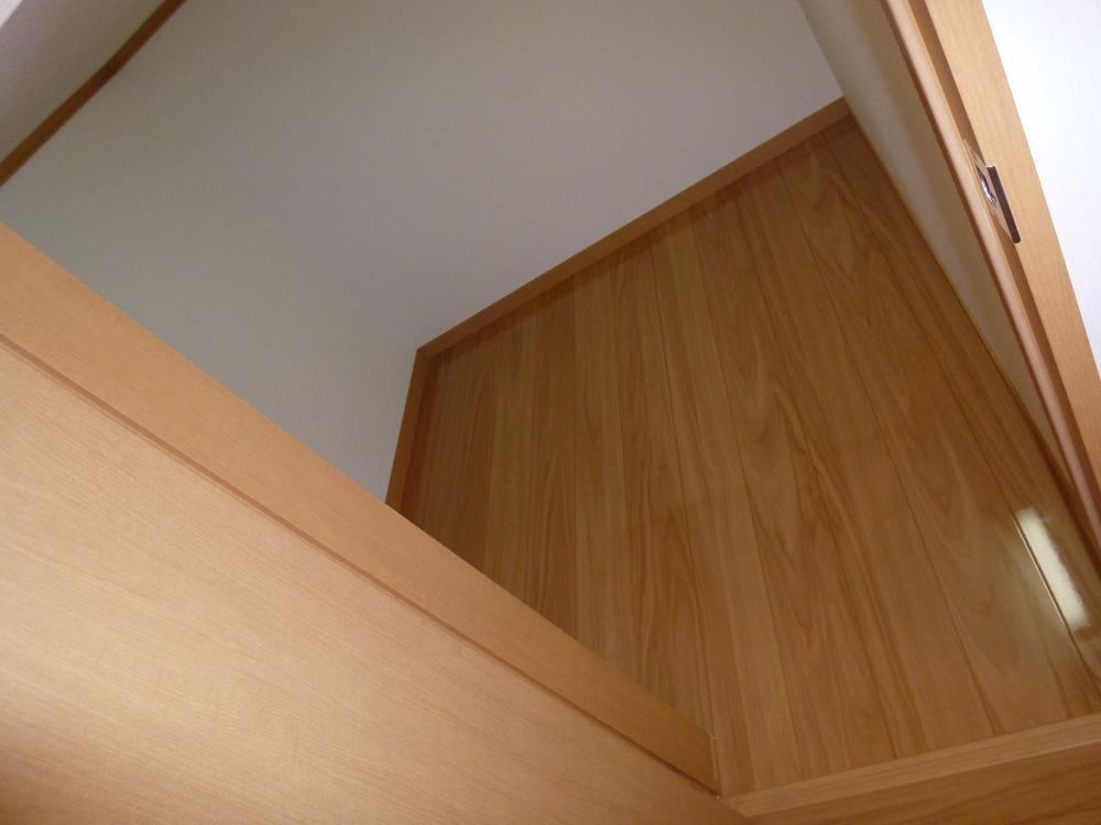 Receipt. There is convenient closet