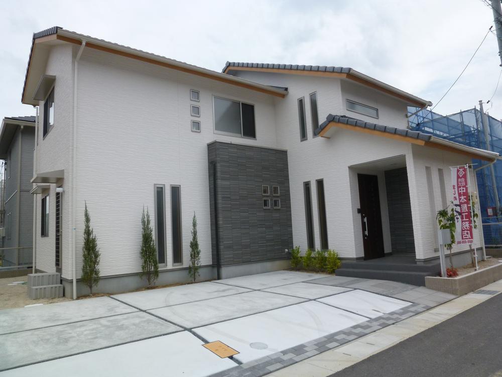 Local appearance photo. This modern appearance in the Japanese style