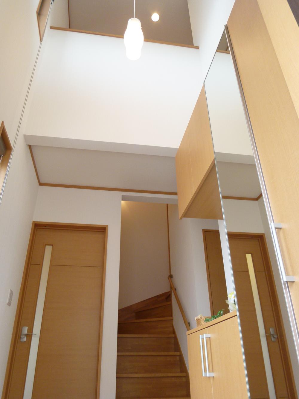 Entrance. Entrance is a feeling of freedom atrium