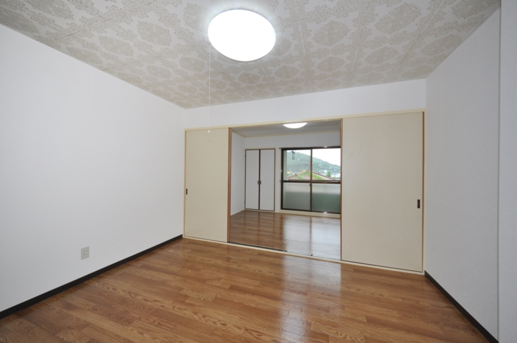 Living and room
