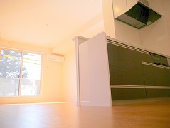 Living and room. Because of under construction, Is an image ☆ 彡