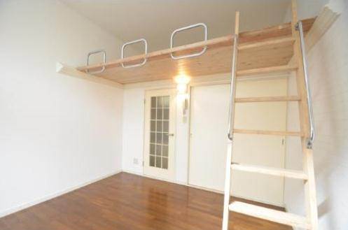 Living and room.  ☆ With loft ☆