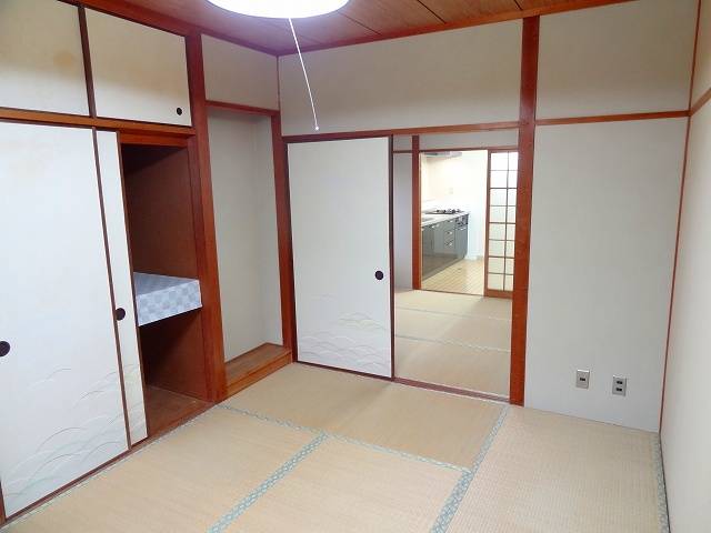 Other room space