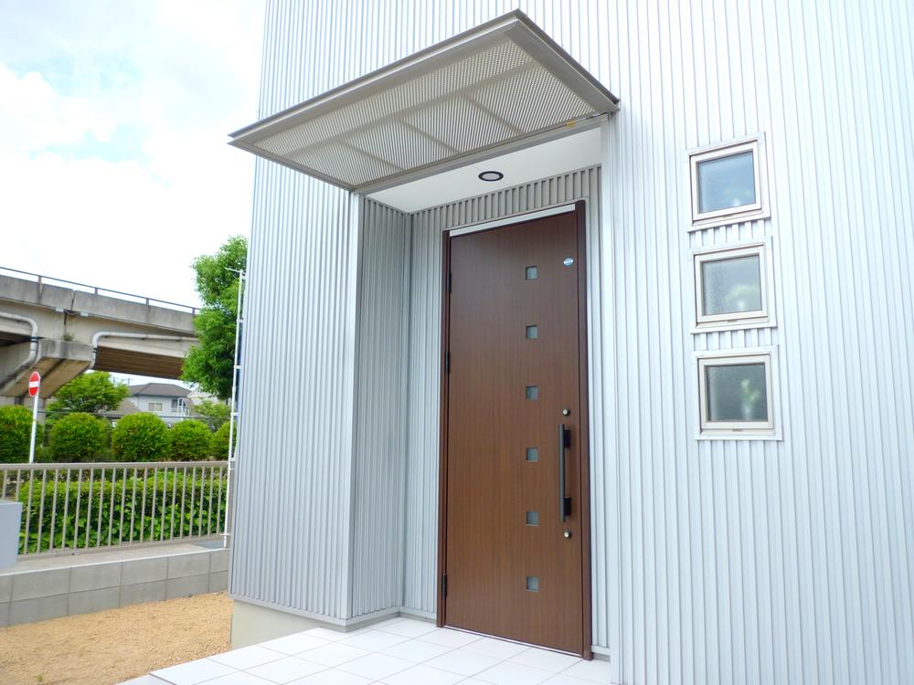 Local appearance photo. Local (June 2013) Shooting