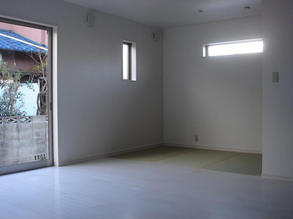 Living. Indoor (12 May 2012) shooting