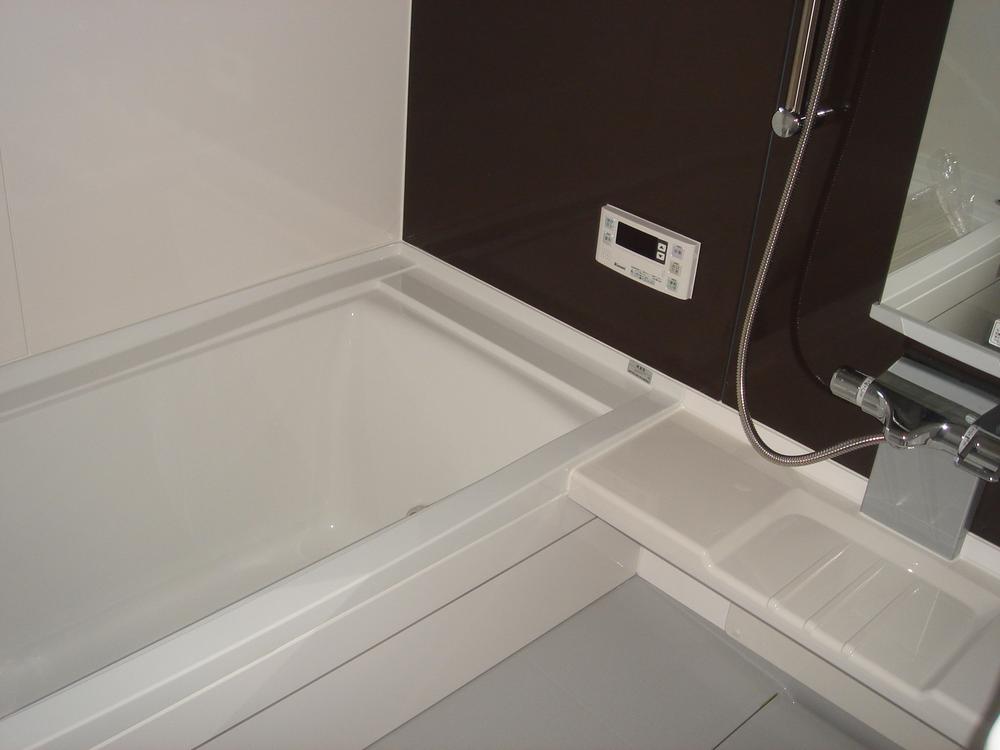 Bathroom. Indoor (12 May 2012) shooting