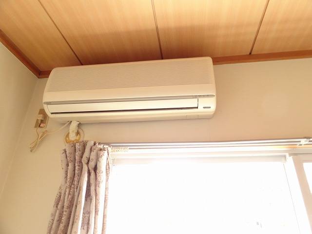 Other. Air conditioning