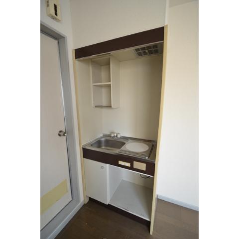 Kitchen. System kitchen! Electric stove with a very convenient