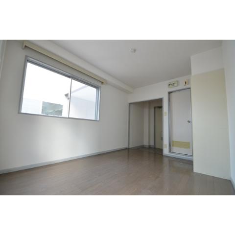 Living and room. This room What about the bedroom of love!  ・  ・  ・ Pop