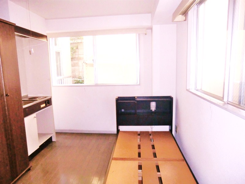 Other room space. room