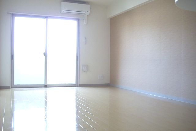 Other room space