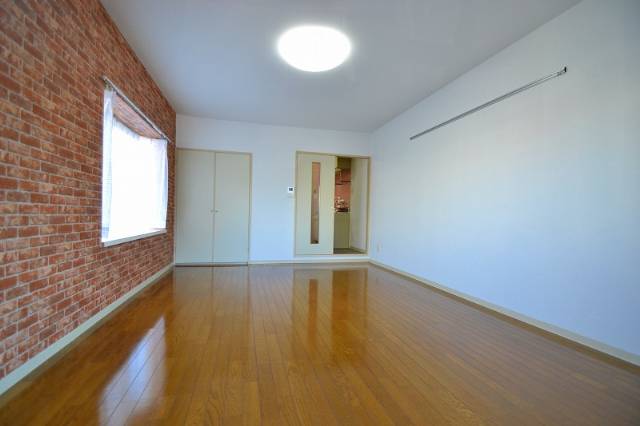 Living and room