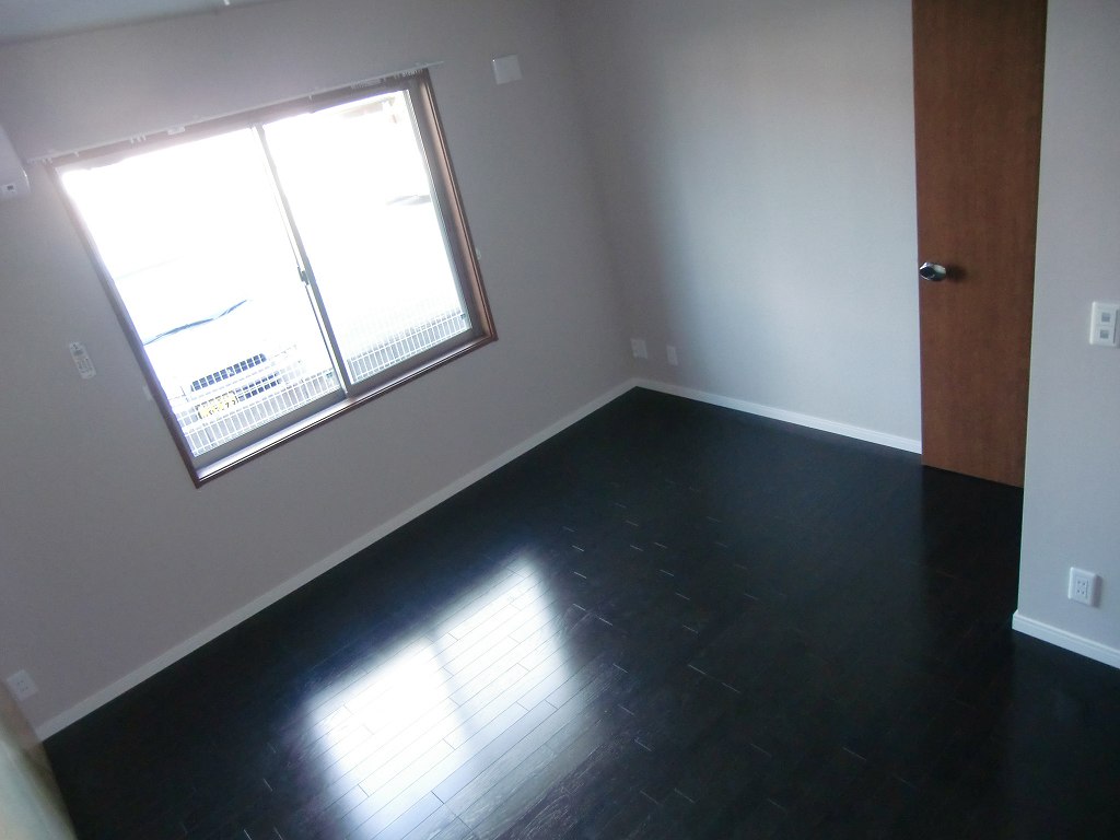 Other room space. Western style room