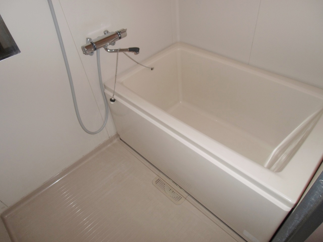 Bath. Lever now also new from the adjustment type ☆
