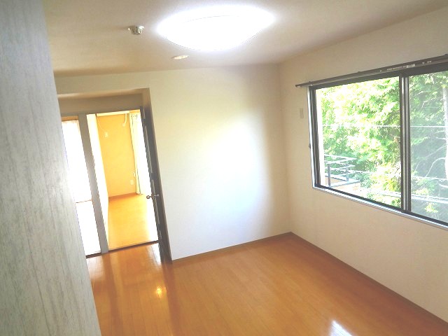 Other room space
