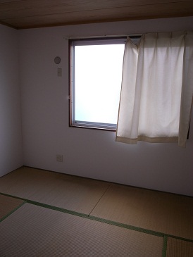Living and room. North Japanese-style room 6 tatami
