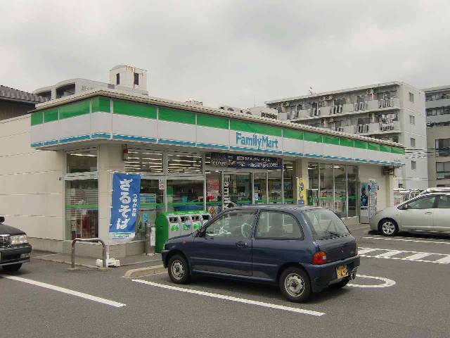 Convenience store. FamilyMart Okayama Nagaoka store up (convenience store) 494m