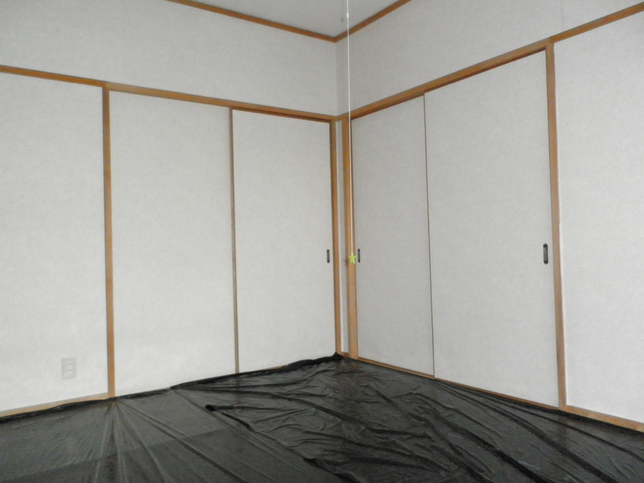 Other room space. Japanese-style storage plenty