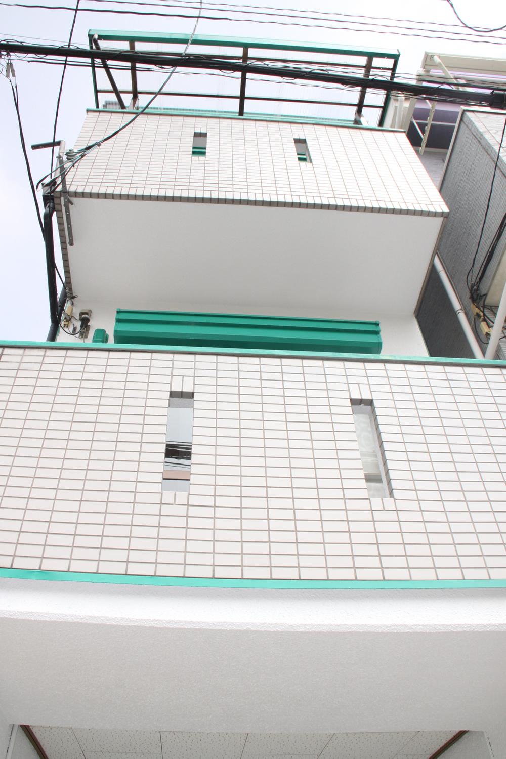 Local appearance photo. Indoor (September 2013) Shooting