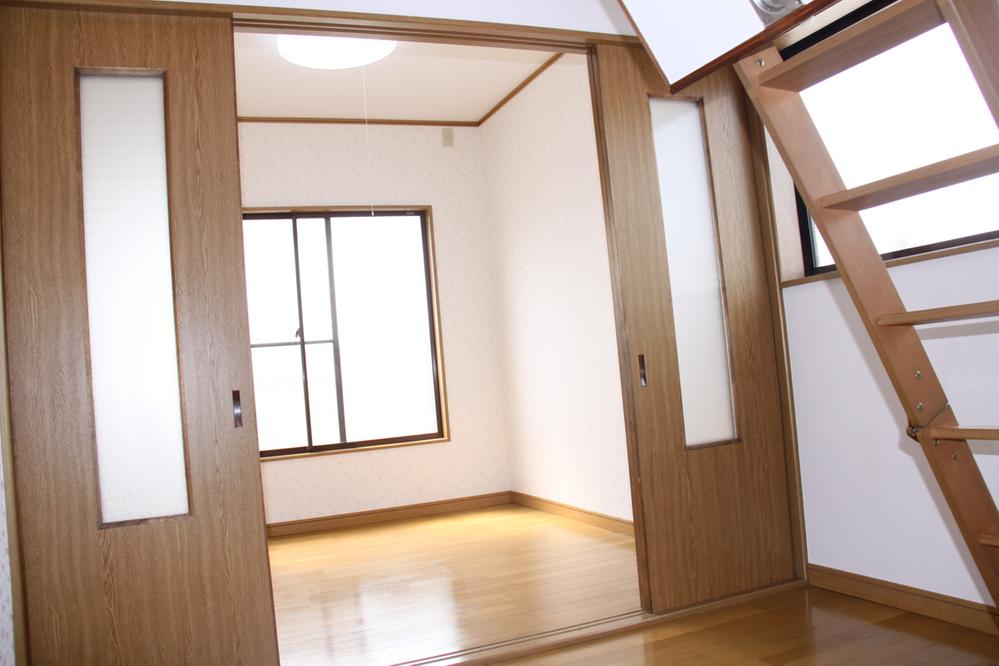 Non-living room. Indoor (September 2013) Shooting