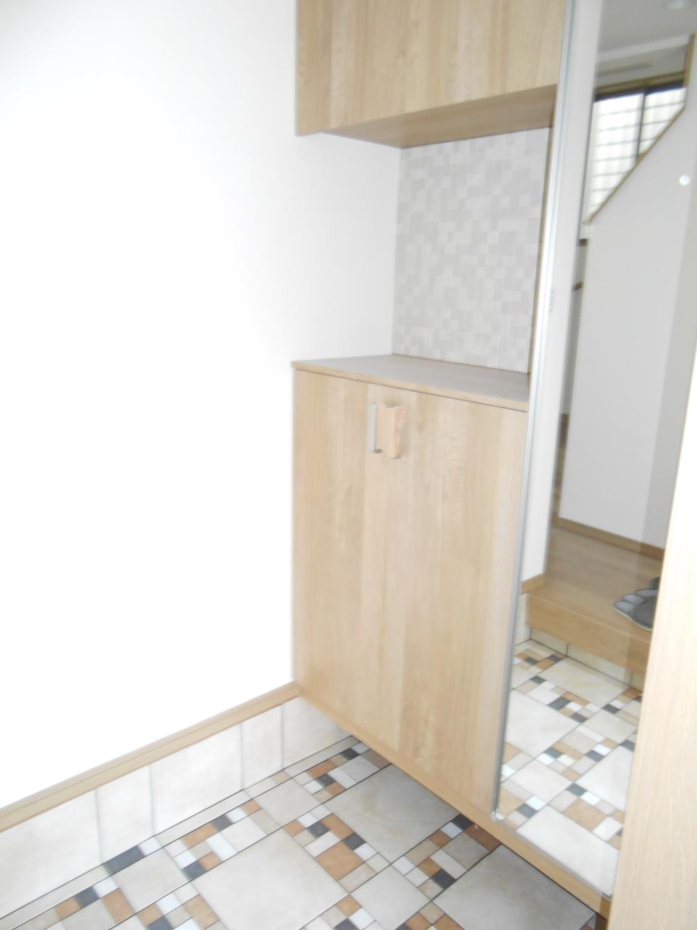 Other introspection. Indoor (June 2013) Shooting