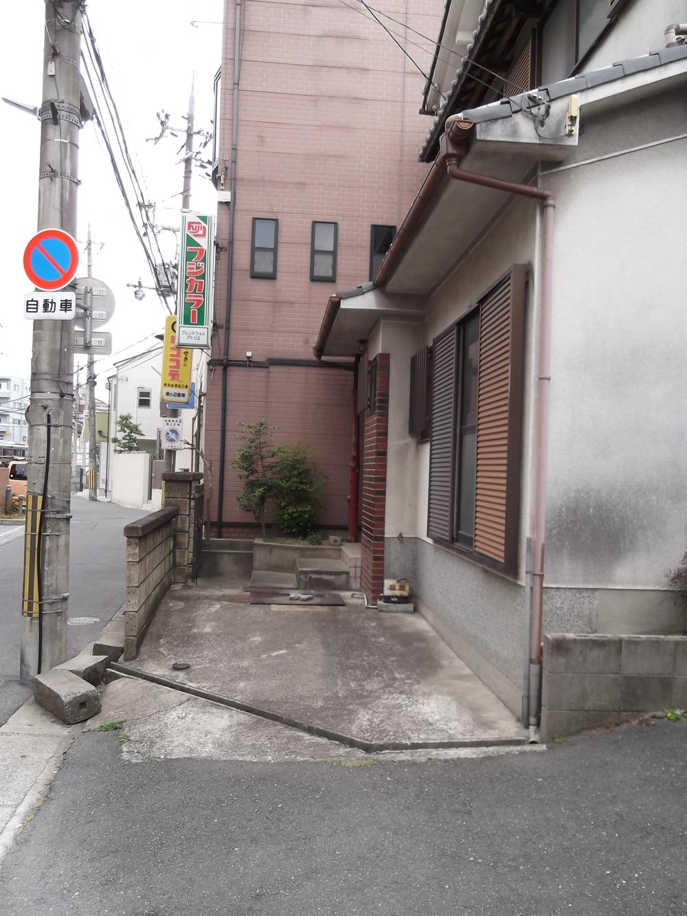 Parking lot. Local (June 2012) shooting