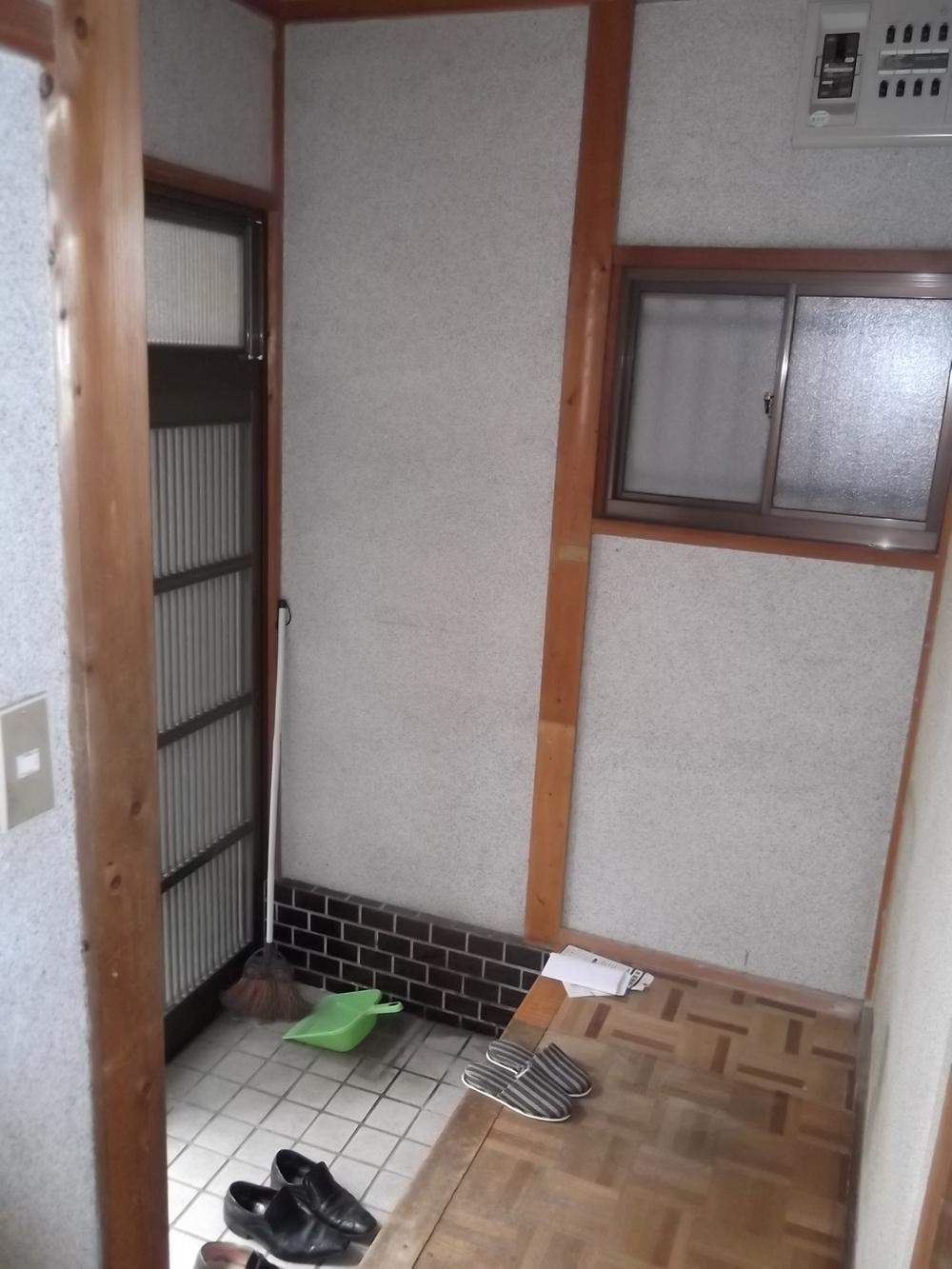 Entrance. Local (June 2012) shooting