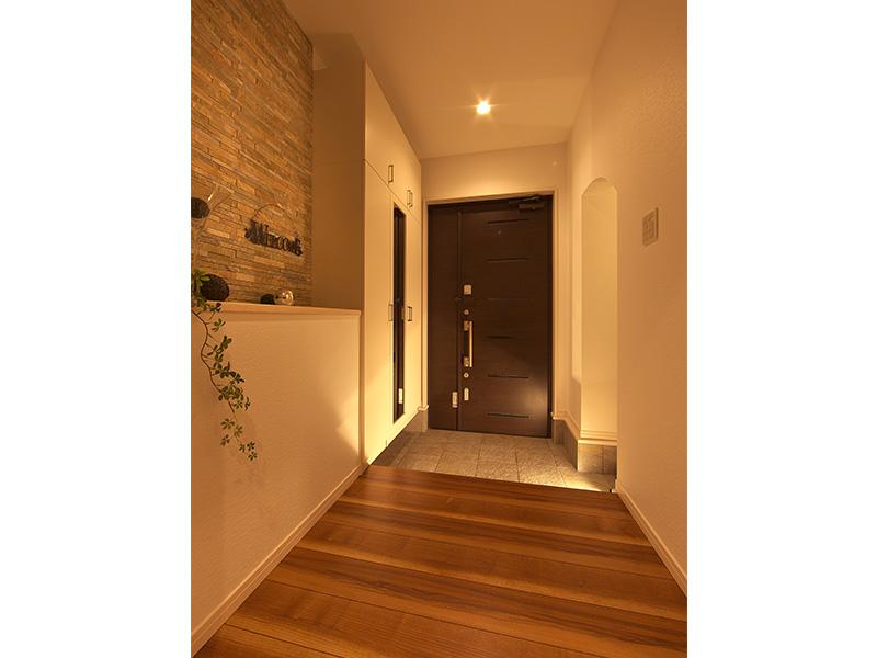 Same specifications photo (bathroom). Entrance