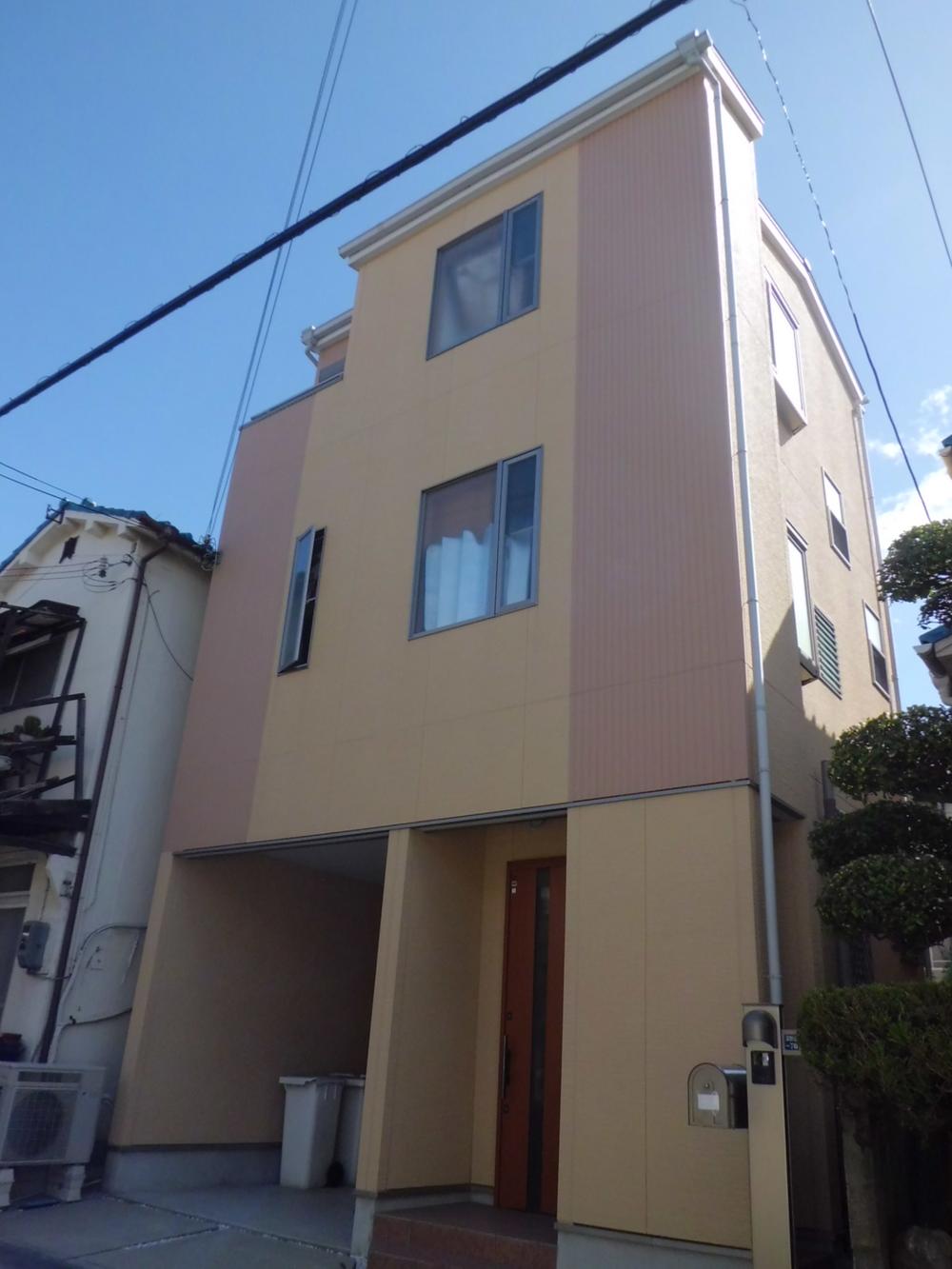 Local appearance photo