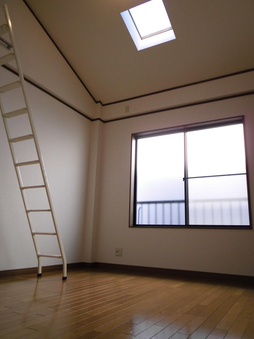 Other introspection. A top light 3 Kaiyoshitsu