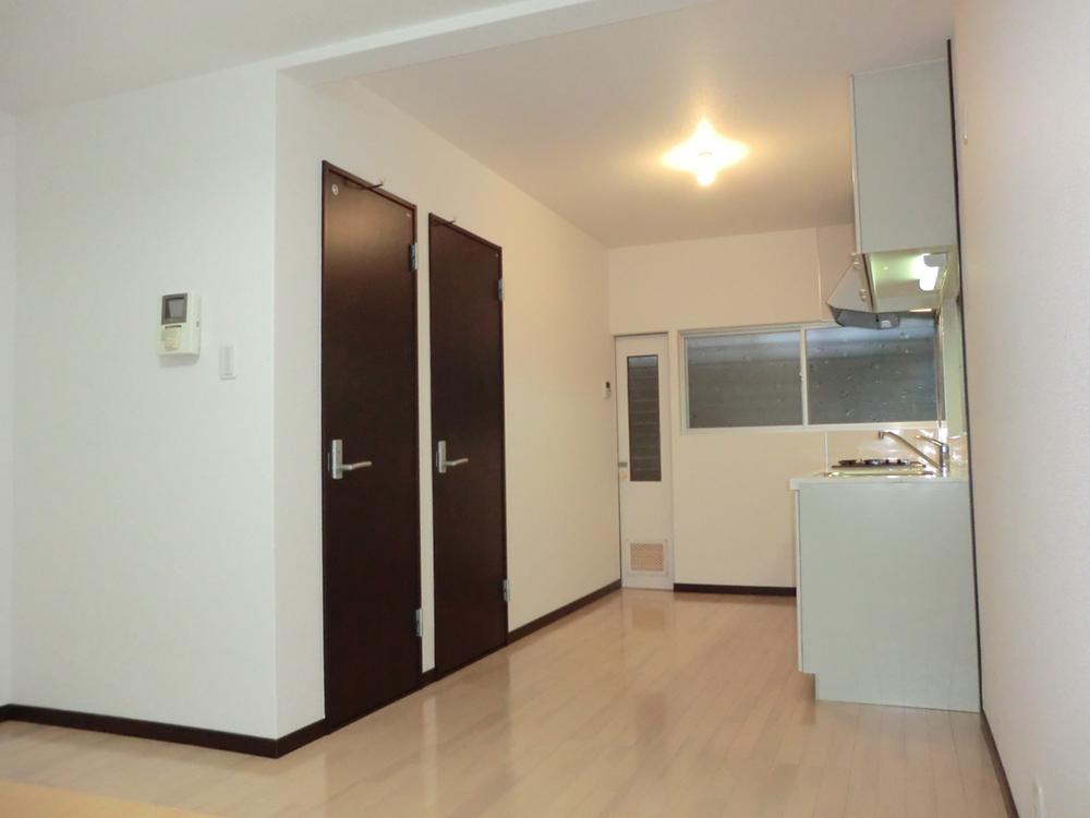 Living. Indoor (September 2012) shooting