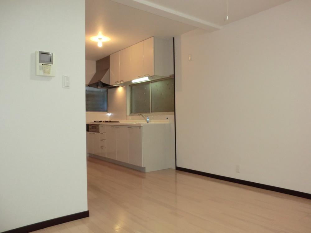 Living. Indoor (September 2012) shooting