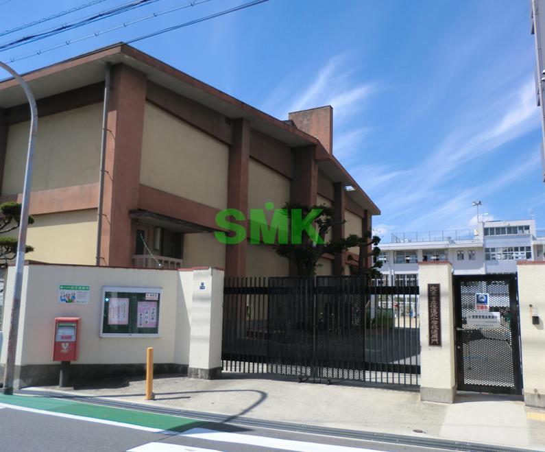 Primary school. 452m to Daito Municipal Suminodo North Elementary School